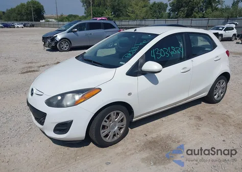 2014 Mazda Mazda2 Sport z USA, uszkodzony, nr VIN JM1DE1KZ4E0183897